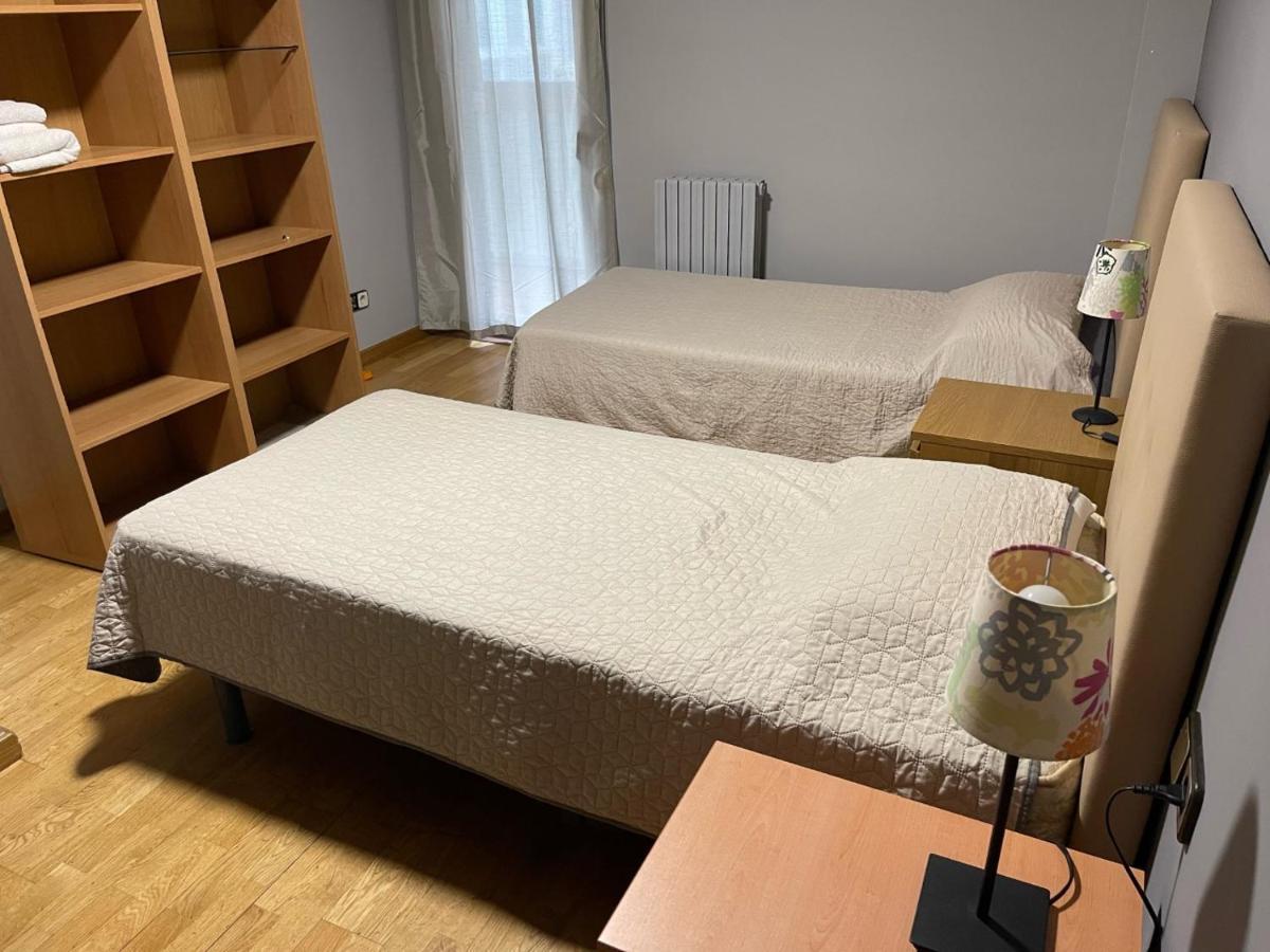 Апартаменты 1Ra Linea Platja De Sant Feliu Сан-Фелиу-де-Гишольс Экстерьер фото