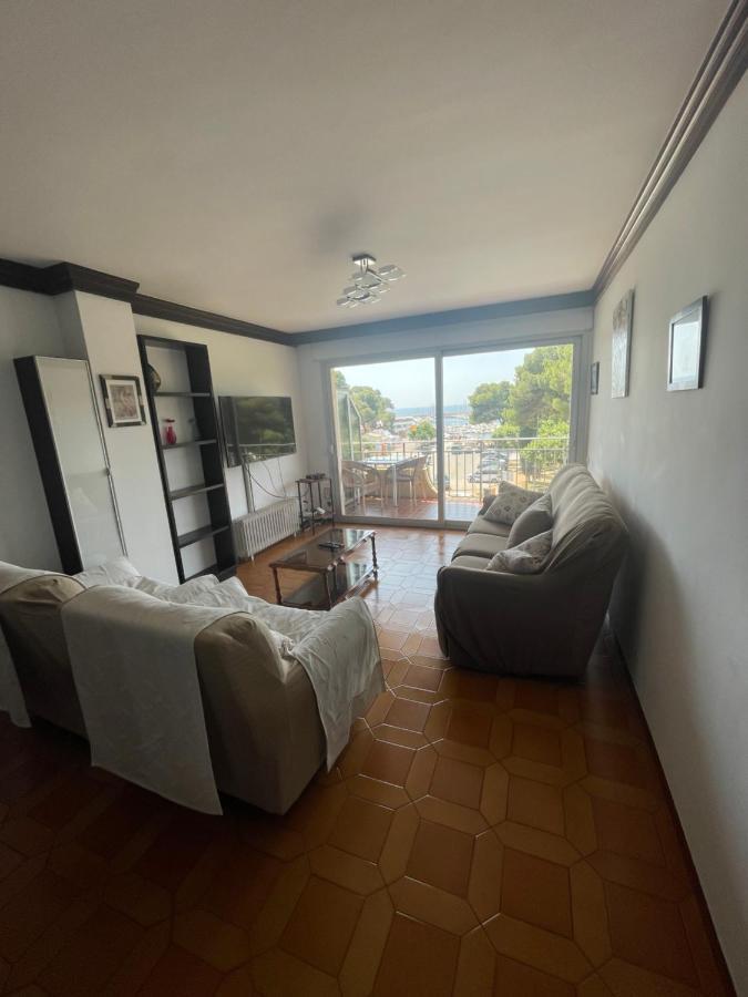 Апартаменты 1Ra Linea Platja De Sant Feliu Сан-Фелиу-де-Гишольс Экстерьер фото